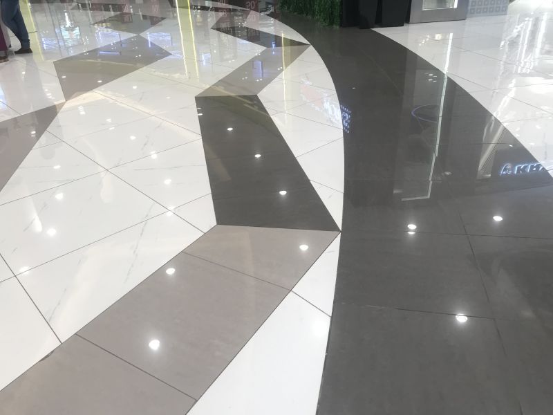Cost of Tile in Hartland, WI
